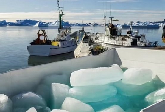 Стартап Arctic Ice наладил поставки арктического льда в бары Дубая и ОАЭ