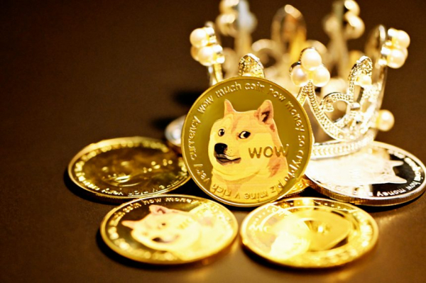 Цена Dogecoin достигнет $1,4? Аналитик раскрывает критические уровни, за которыми следует следить за пампом или крахом