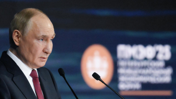 Путин: инфляция стала платой за резкий рост экономики РФ Путин: инфляция стала платой за резкий рост экономики РФ