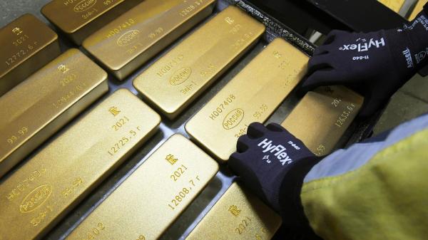Золотые резервы России по итогам года достигли нового максимума — $155,9 млрд Золотые резервы России по итогам года достигли нового максимума — $155,9 млрд