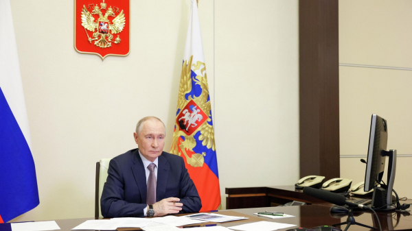 Путин: обсуждаем с правительством и ЦБ вопрос длинных денег для промышленности