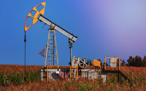 
                    Цена нефти Brent взлетела на фоне провала переговоров между США и Ираном
                