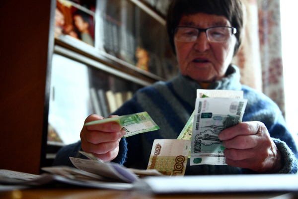 Старики-разбойники. Как не остаться без&nbsp;квартиры, купив ее у&nbsp;пенсионера? 